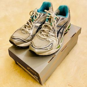 NEW ASICS Gel Kayano Sneakers